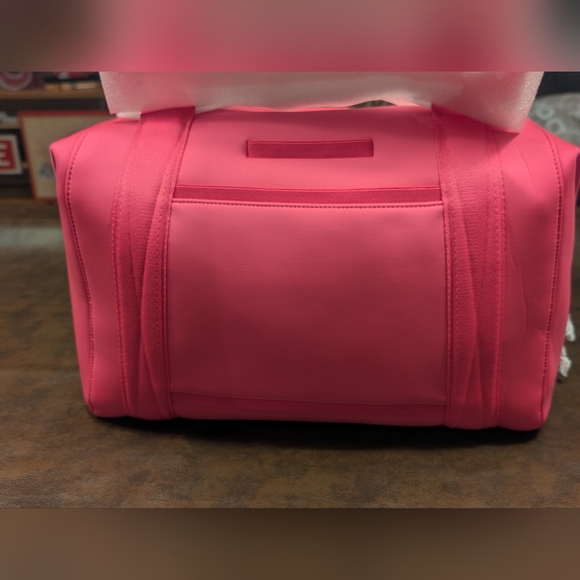 Dagne Dover Large Landon Carryall in Hottest Pink NWT - Picture 5 of 11